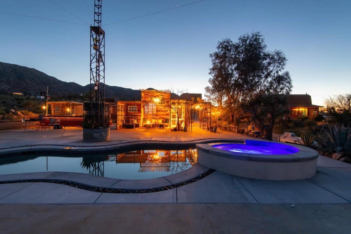 Renovated Lodge - Room 2 With Pool Access Joshua Tree Eksteriør bilde