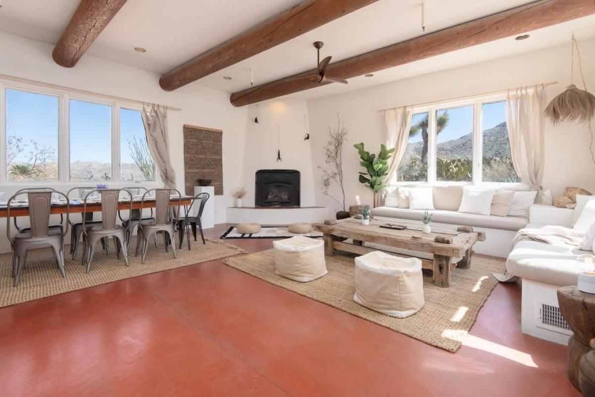 Renovated Lodge - Room 2 With Pool Access Joshua Tree Eksteriør bilde