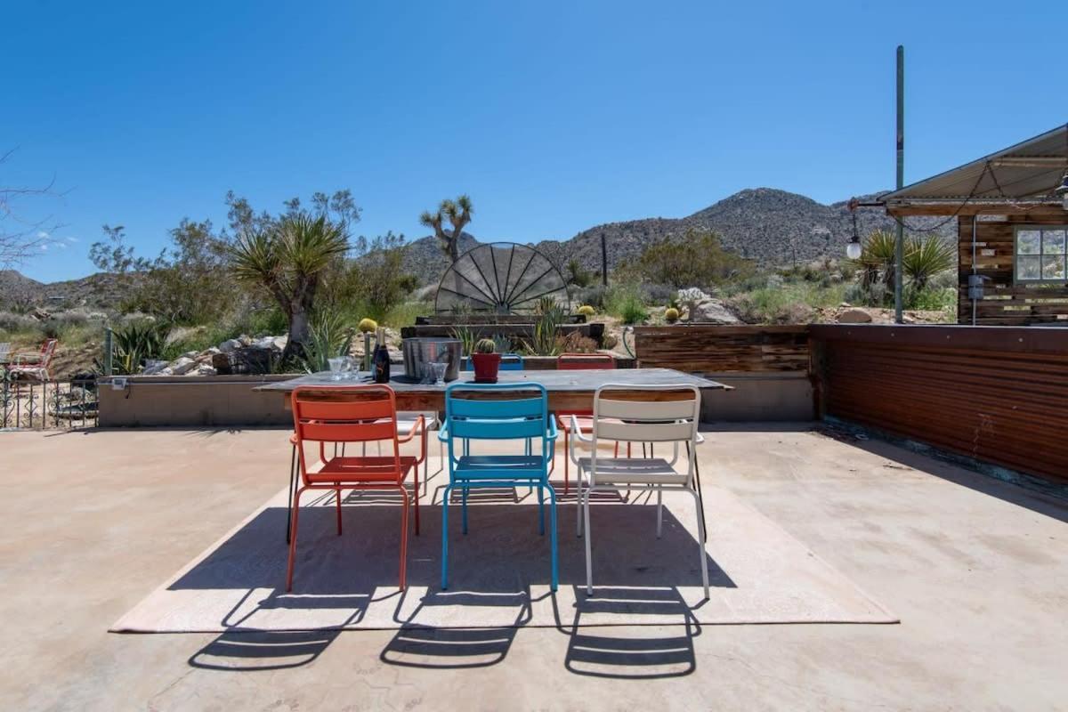 Renovated Lodge - Room 2 With Pool Access Joshua Tree Eksteriør bilde